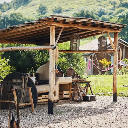 Les Fous Du Village Saint-Esteben エクステリア 写真
