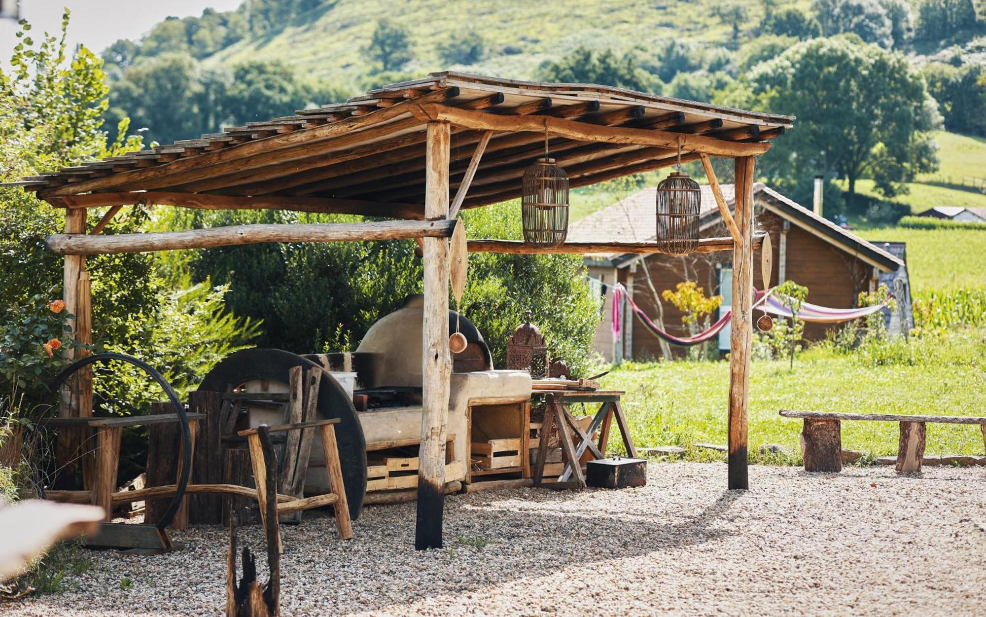 Les Fous Du Village Saint-Esteben エクステリア 写真