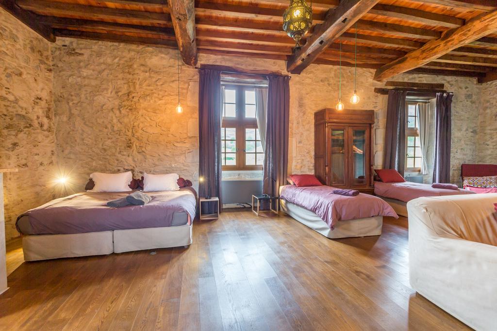 Les Fous Du Village Saint-Esteben エクステリア 写真